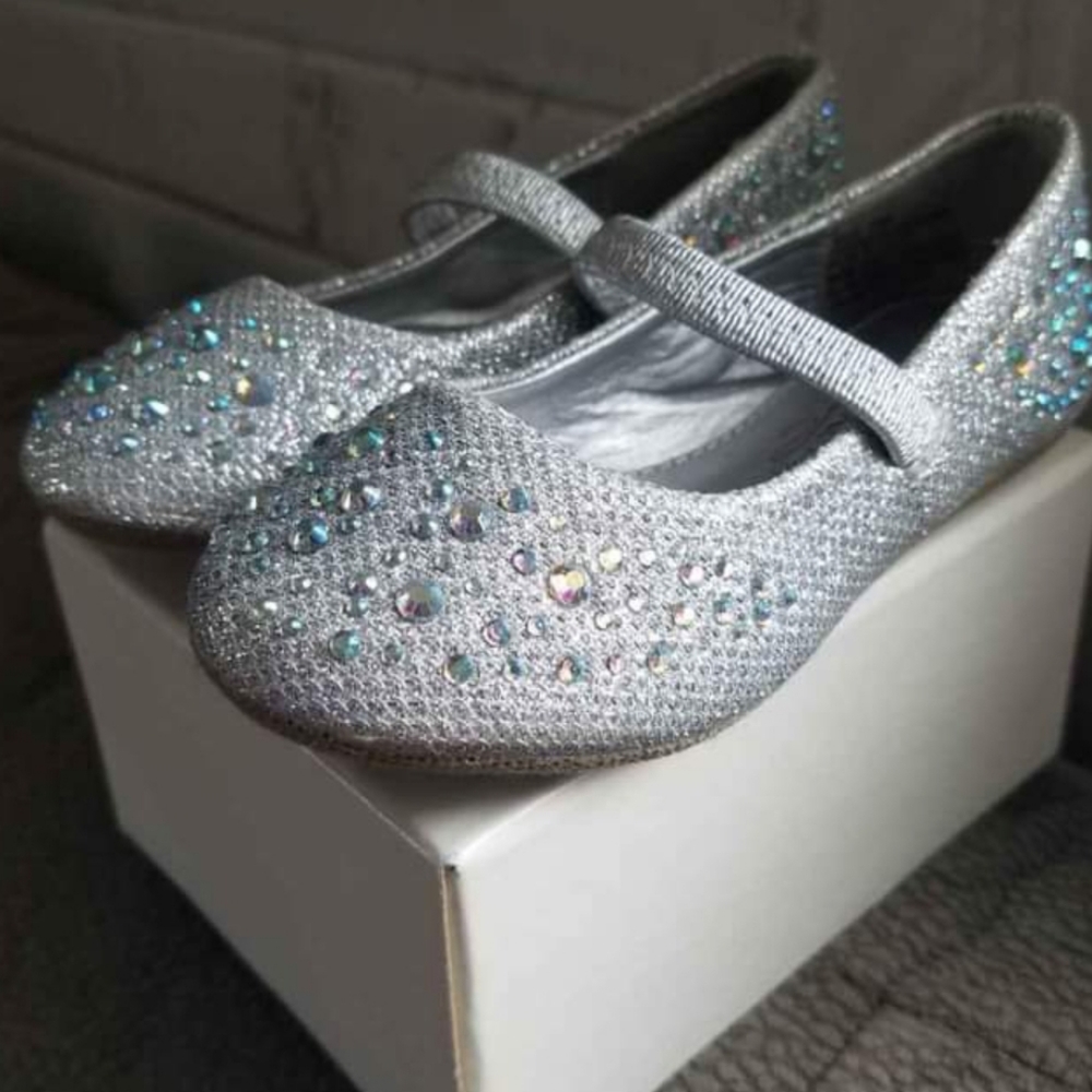 Girl's toddler sparkle rhinestone dress shoes silver 7 pageant ooc holiday rwb